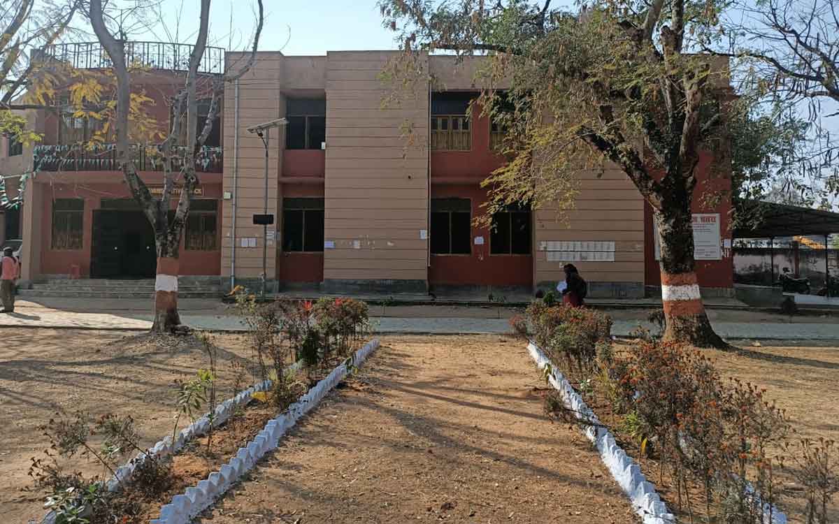 chatra college chatra - B.ED